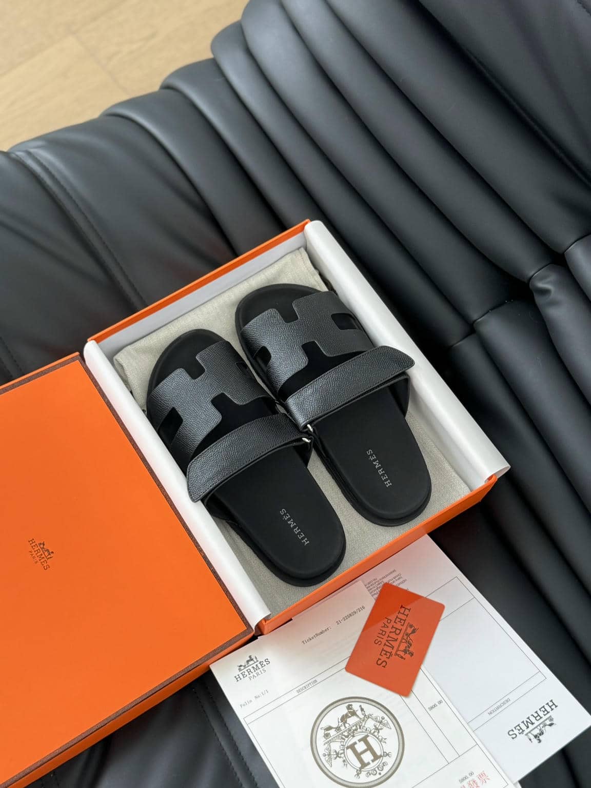 Hermes Slipper 4-108